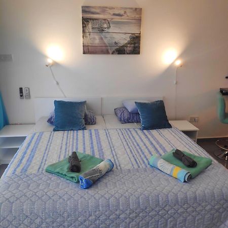 Relax&Dream Apartment Long Beach Agios Georgios  エクステリア 写真