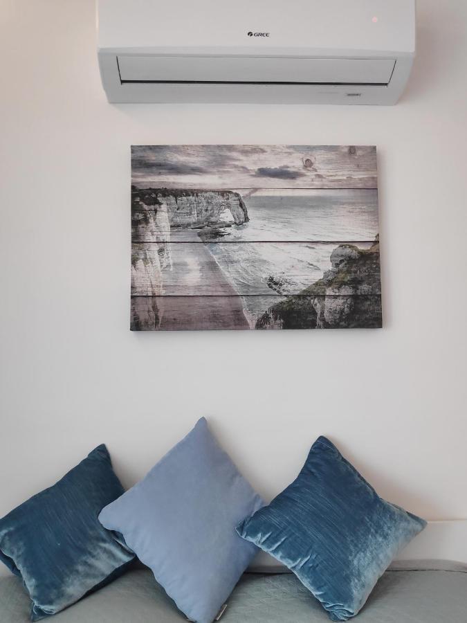 Relax&Dream Apartment Long Beach Agios Georgios  エクステリア 写真