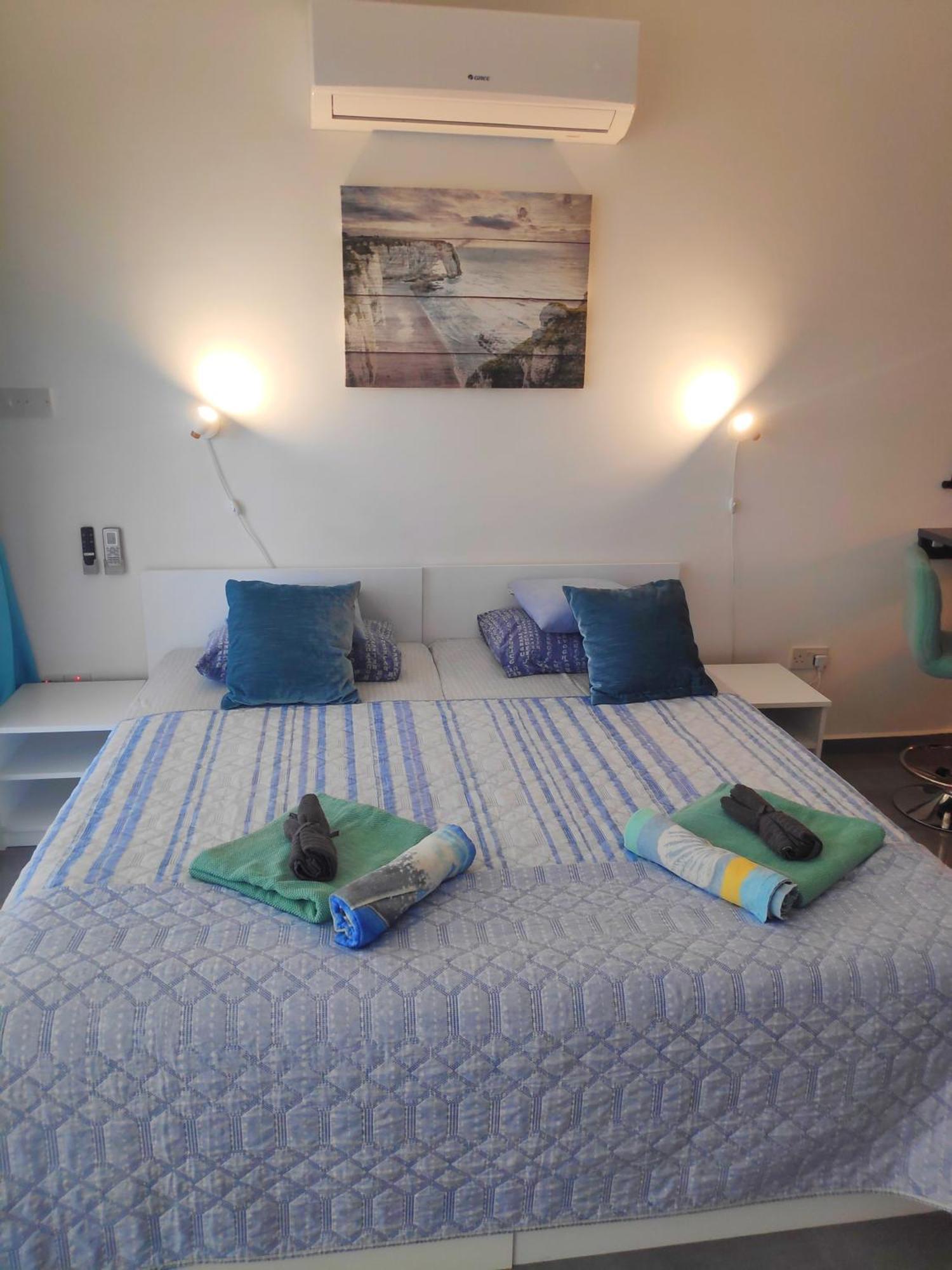 Relax&Dream Apartment Long Beach Agios Georgios  エクステリア 写真